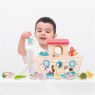 Shape sorting boat - Noah’s Ark